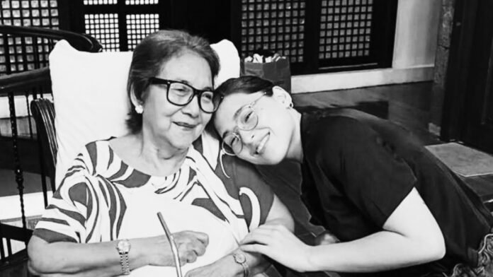 Lolita Eva Carino Lolita Eva Carino