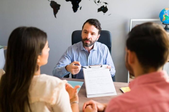 5 Best EOR Providers for Startups Hiring Abroad